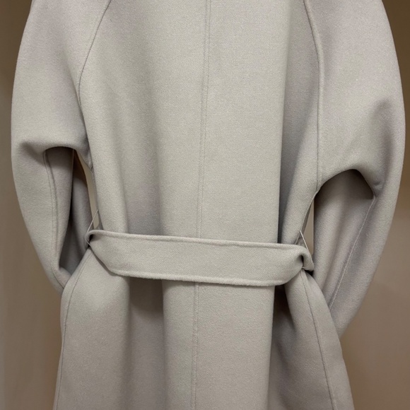 Wool coat - Picture 5 of 5